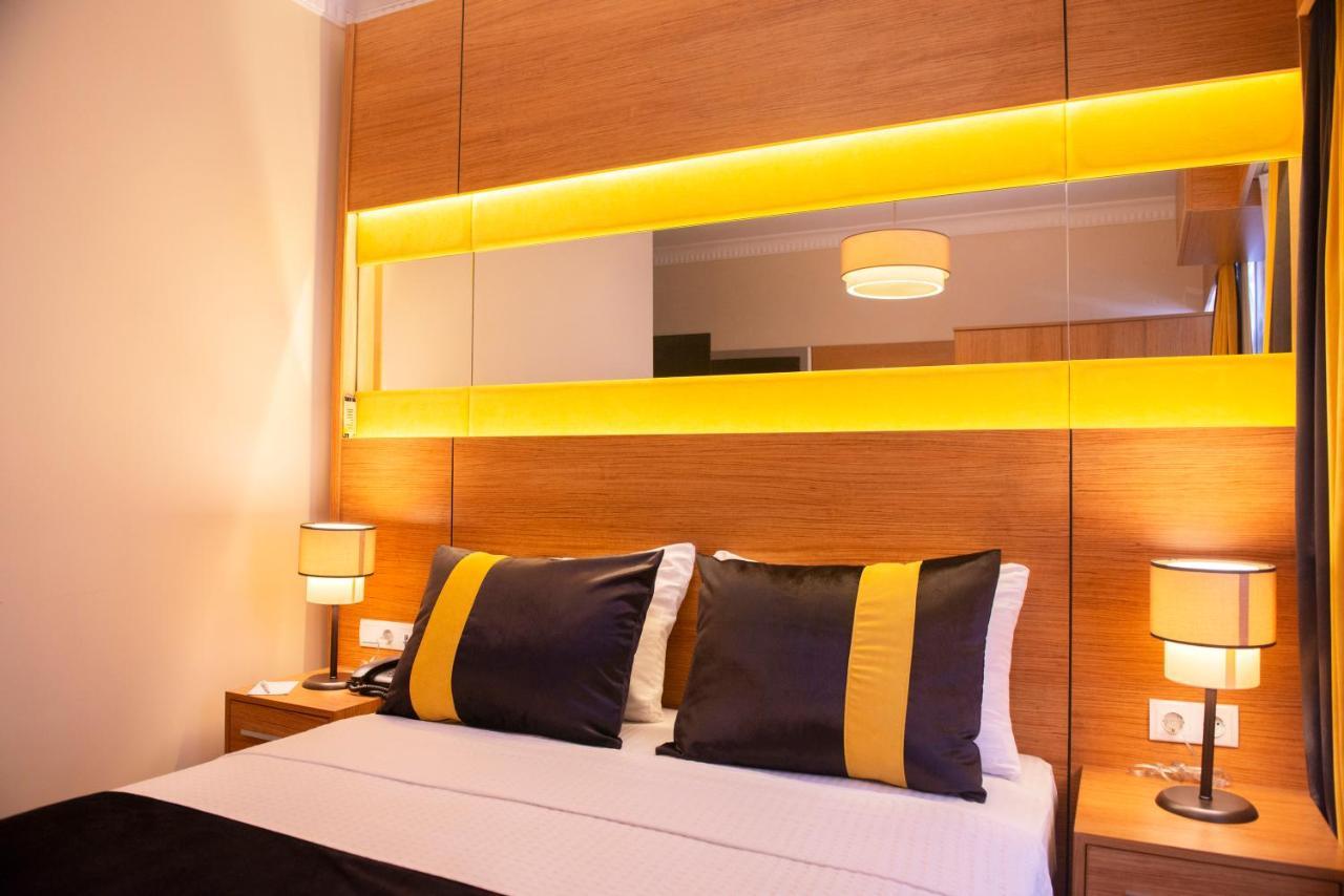איסטמבול Karamans Sirkeci Suites Hotel מראה חיצוני תמונה