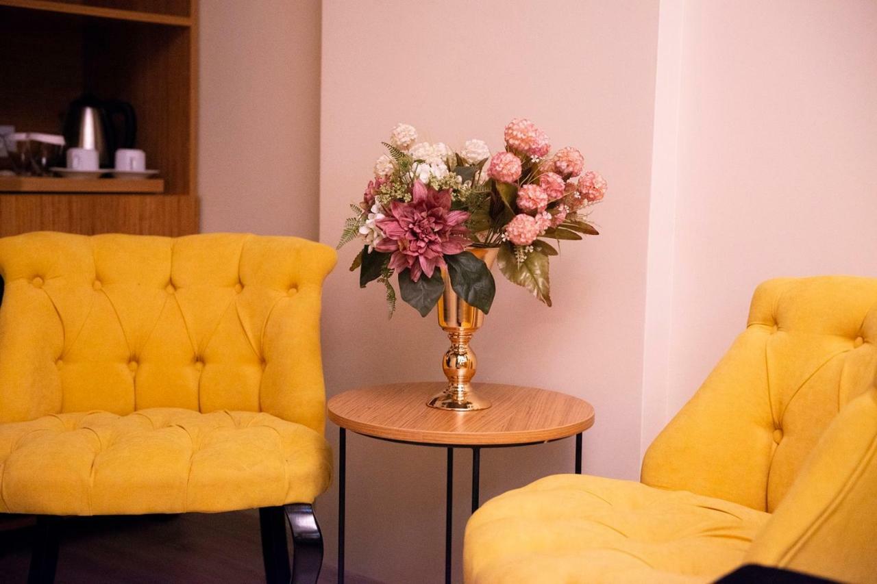 איסטמבול Karamans Sirkeci Suites Hotel מראה חיצוני תמונה