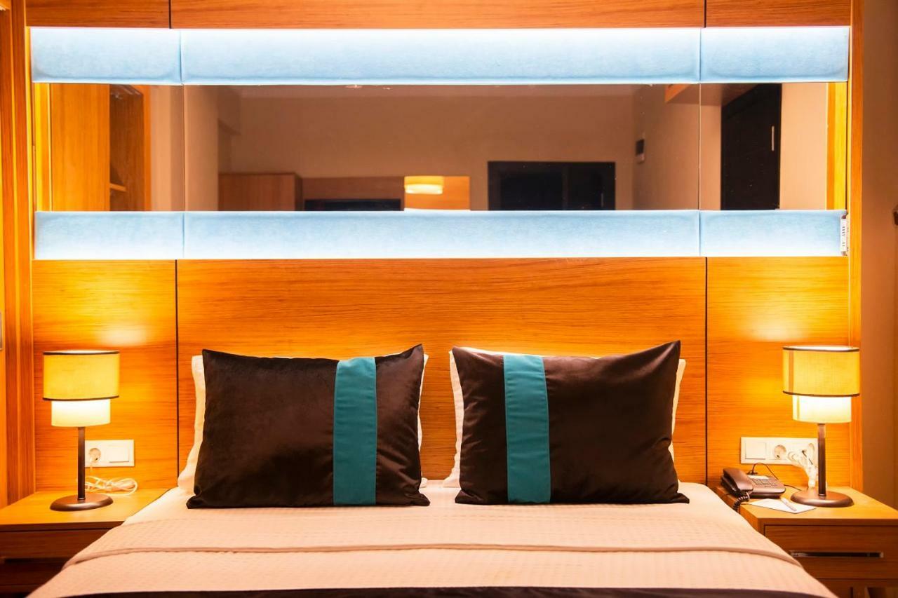 איסטמבול Karamans Sirkeci Suites Hotel מראה חיצוני תמונה