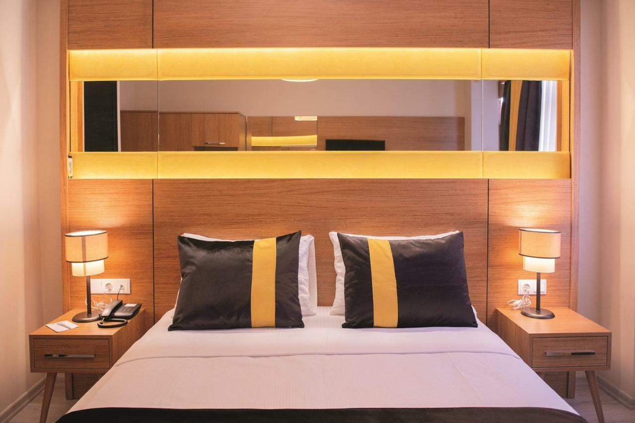 איסטמבול Karamans Sirkeci Suites Hotel מראה חיצוני תמונה