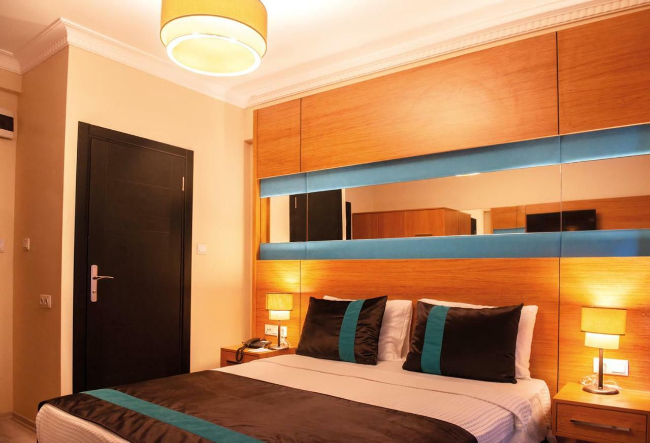 איסטמבול Karamans Sirkeci Suites Hotel מראה חיצוני תמונה
