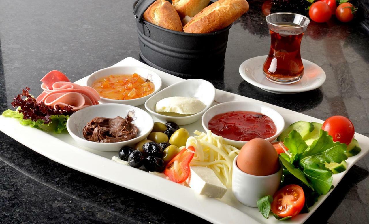 איסטמבול Karamans Sirkeci Suites Hotel מראה חיצוני תמונה